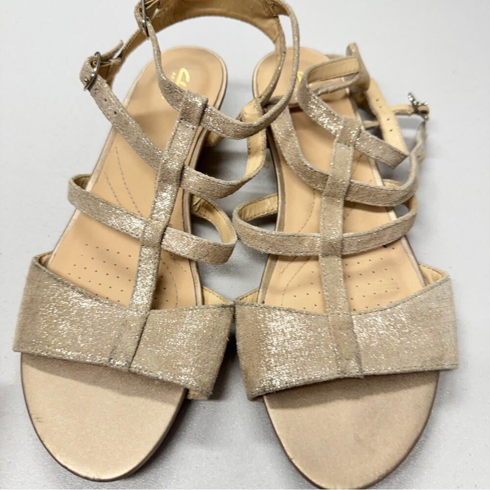 Clarks Gold Leather Strappy Mini Wedge Sandals Womens 7 Beachy Casual Comfort - Picture 8 of 8